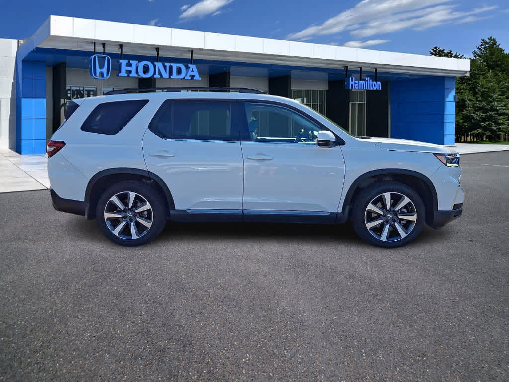 2024 Honda Pilot Touring