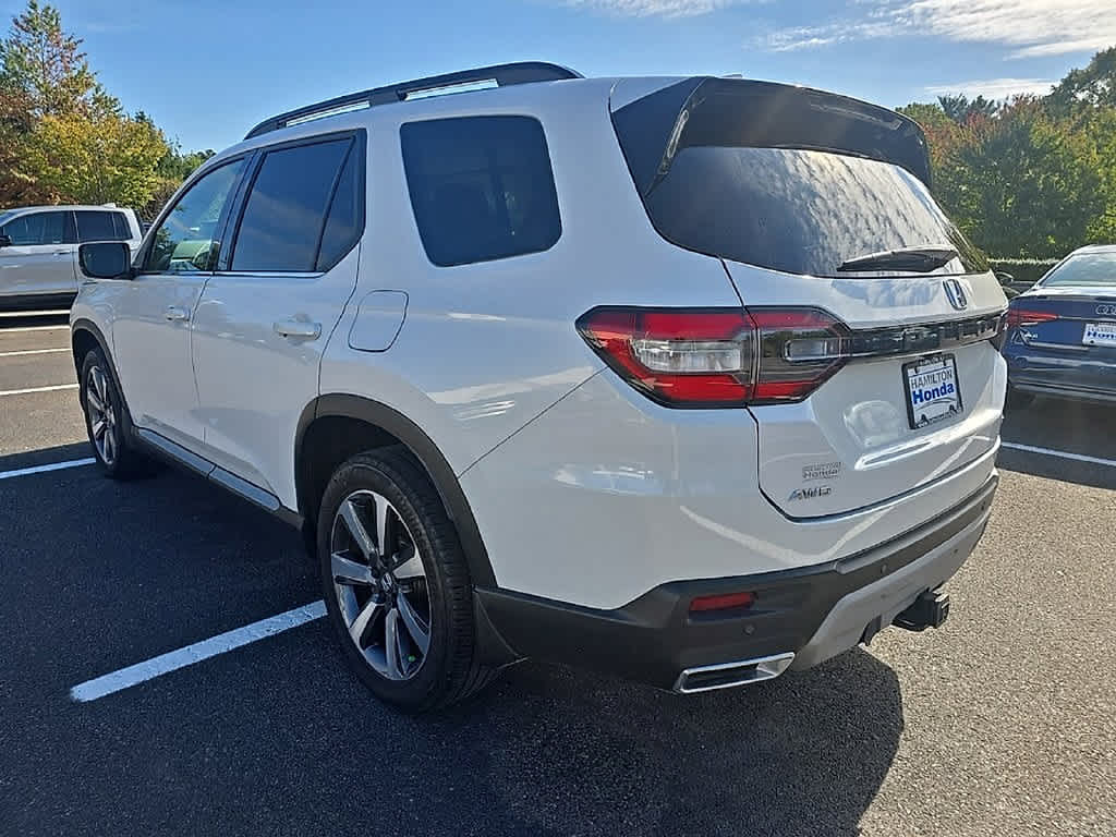 2024 Honda Pilot Touring