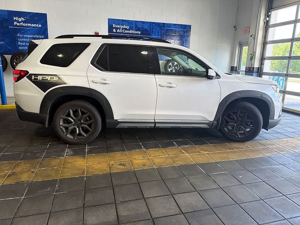 2023 Honda Pilot Elite