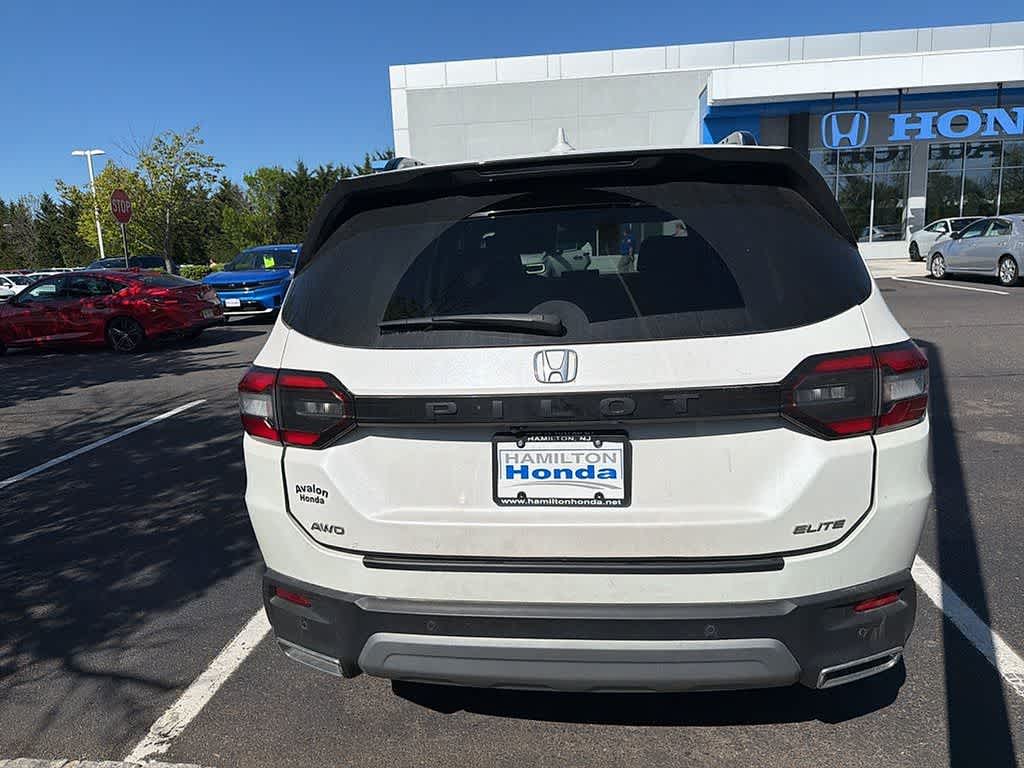 2023 Honda Pilot Elite