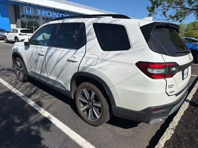 2023 Honda Pilot Elite