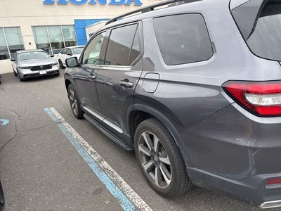 2023 Honda Pilot Elite