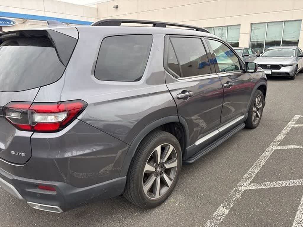 2023 Honda Pilot Elite