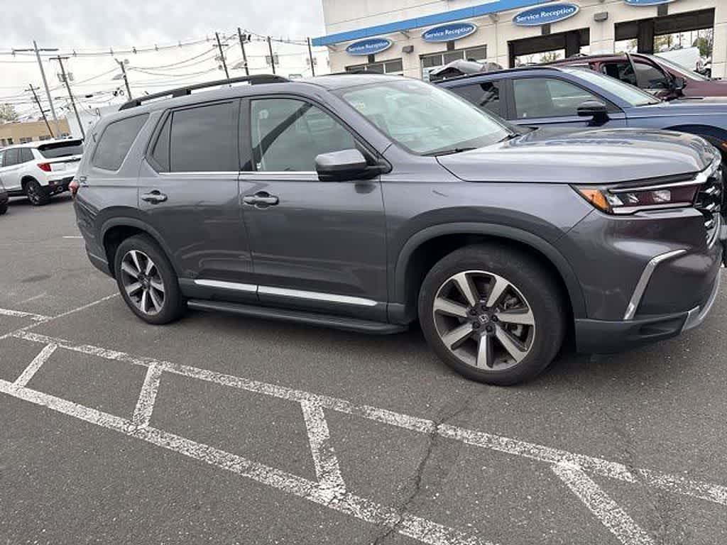 2023 Honda Pilot Elite