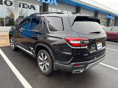 2025 Honda Pilot Elite