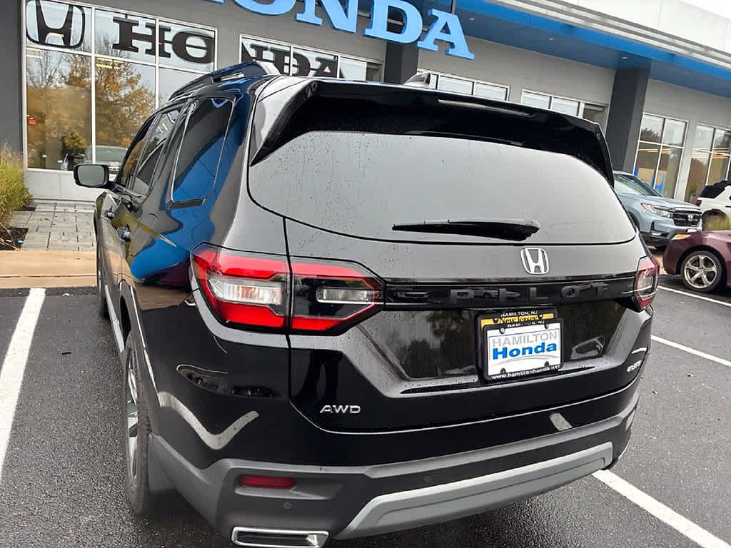 2025 Honda Pilot Elite