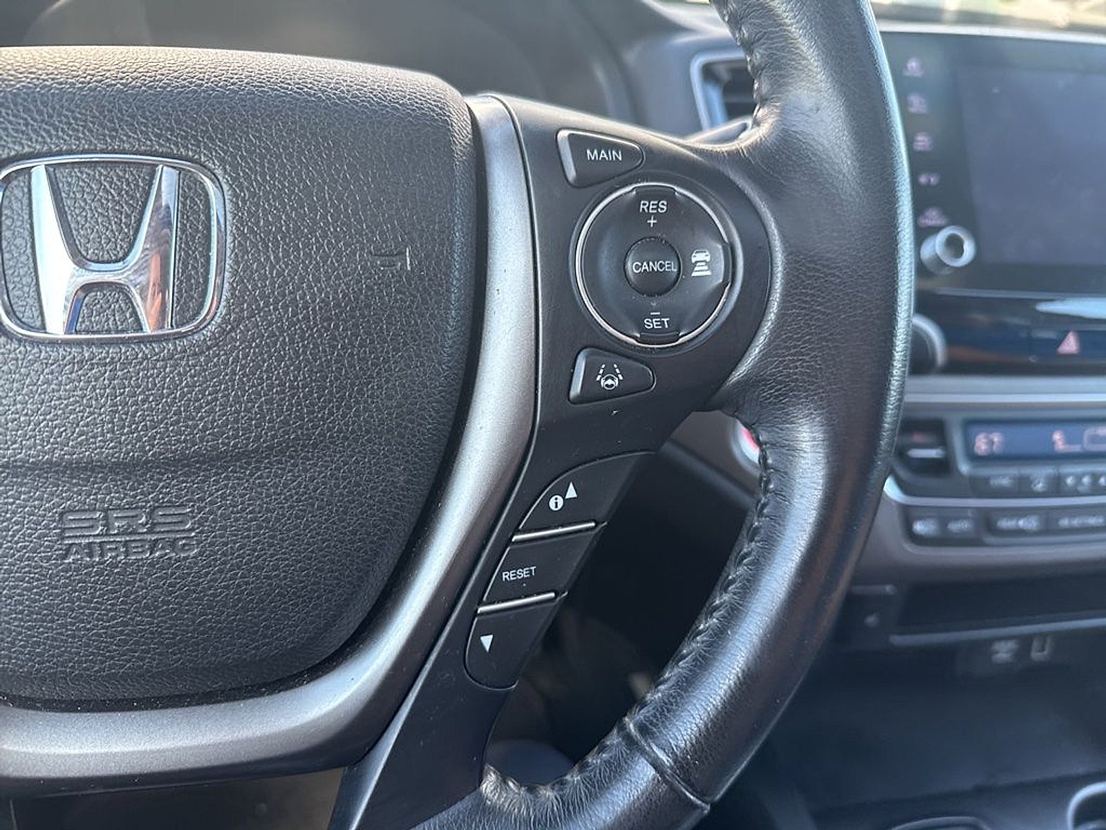 2022 Honda Ridgeline Base