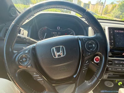 2019 Honda Ridgeline Black Edition