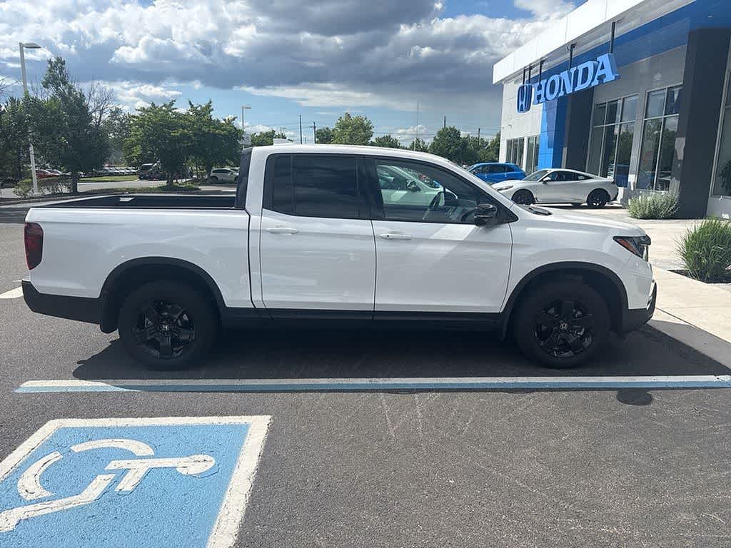 2025 Honda Ridgeline Black Edition