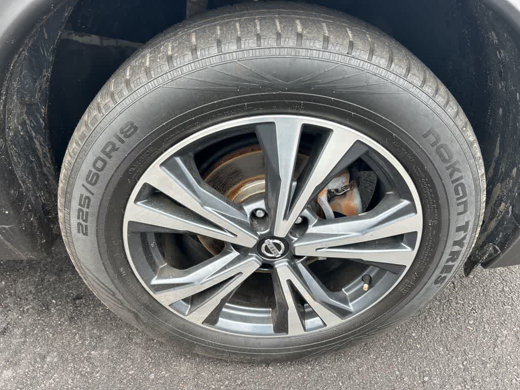 2017 Nissan Rogue SL