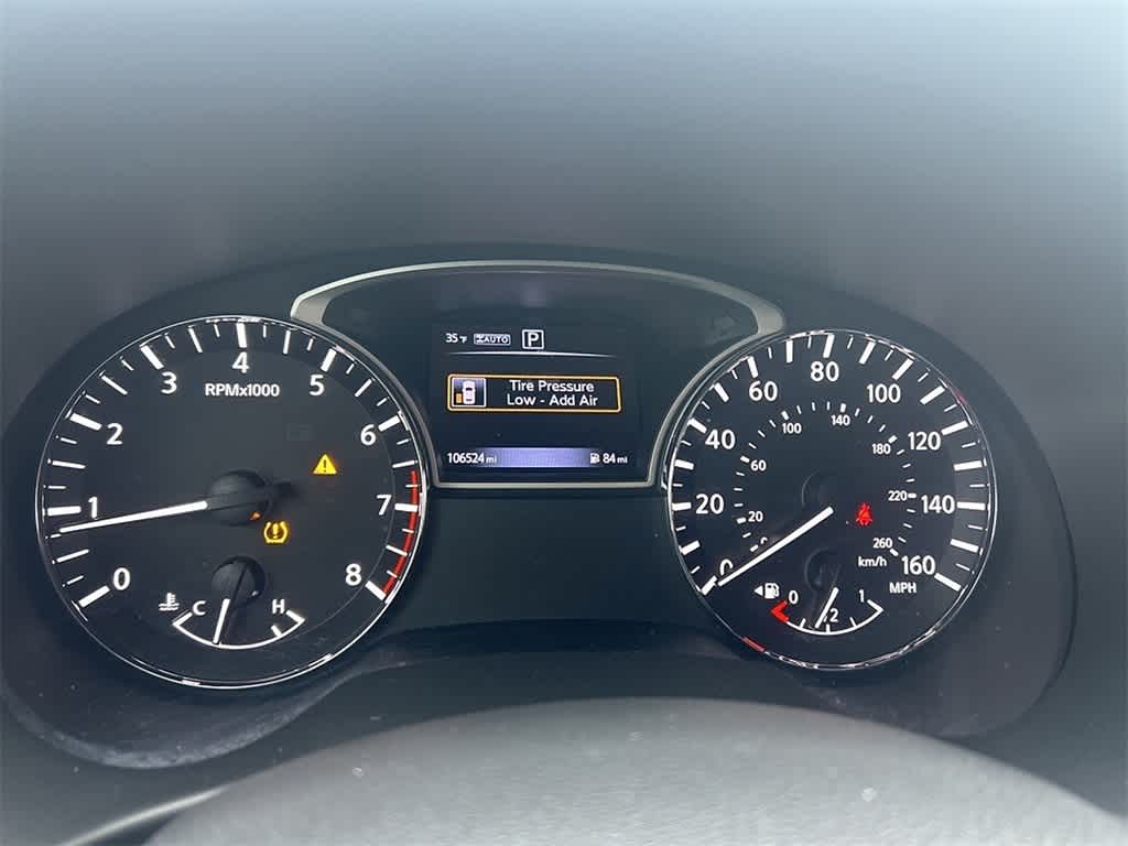 2017 Nissan Pathfinder SL