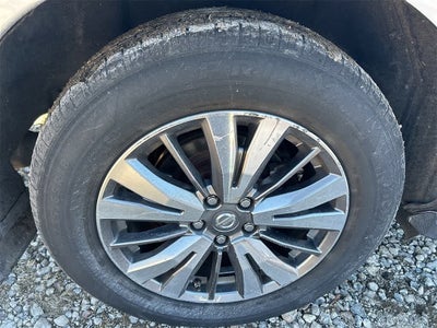 2018 Nissan Pathfinder SV