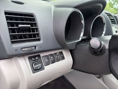 2013 Toyota Highlander SE
