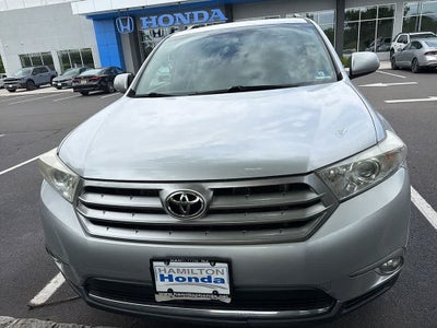 2013 Toyota Highlander SE