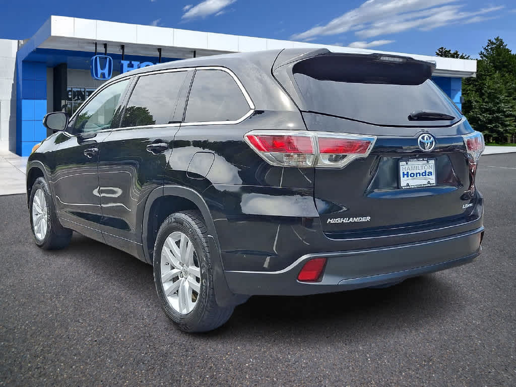 2014 Toyota Highlander LE