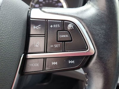 2020 Toyota Highlander LE