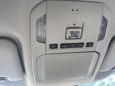 2020 Toyota Highlander LE