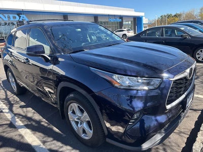 2020 Toyota Highlander LE