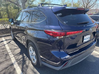 2020 Toyota Highlander LE