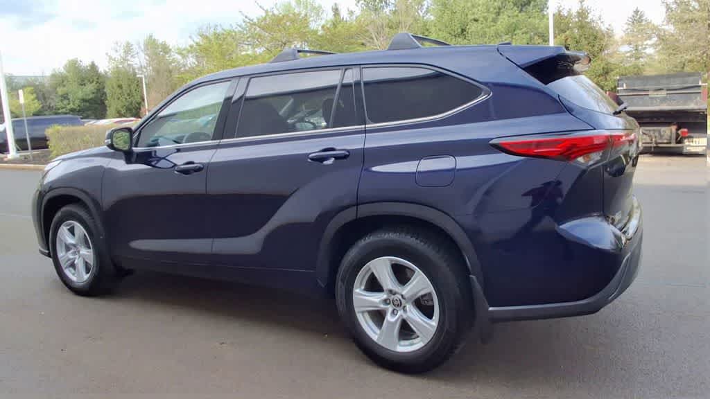2020 Toyota Highlander LE