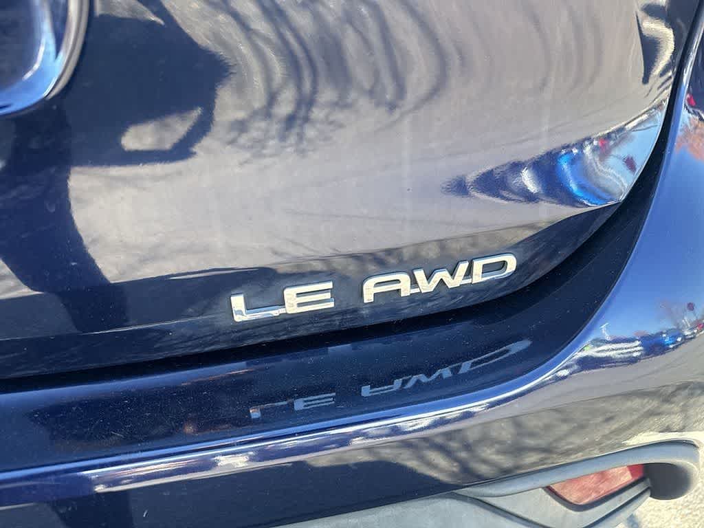 2020 Toyota Highlander LE