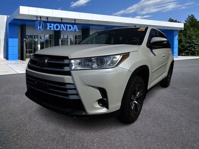 2019 Toyota Highlander LE