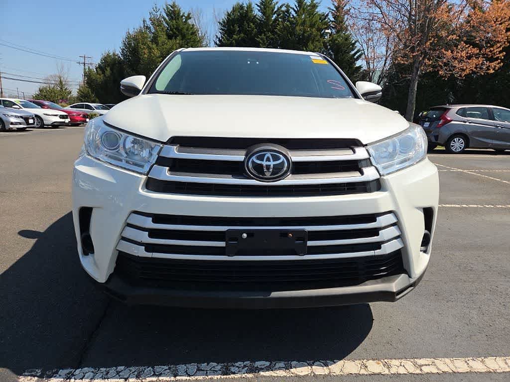 2019 Toyota Highlander LE