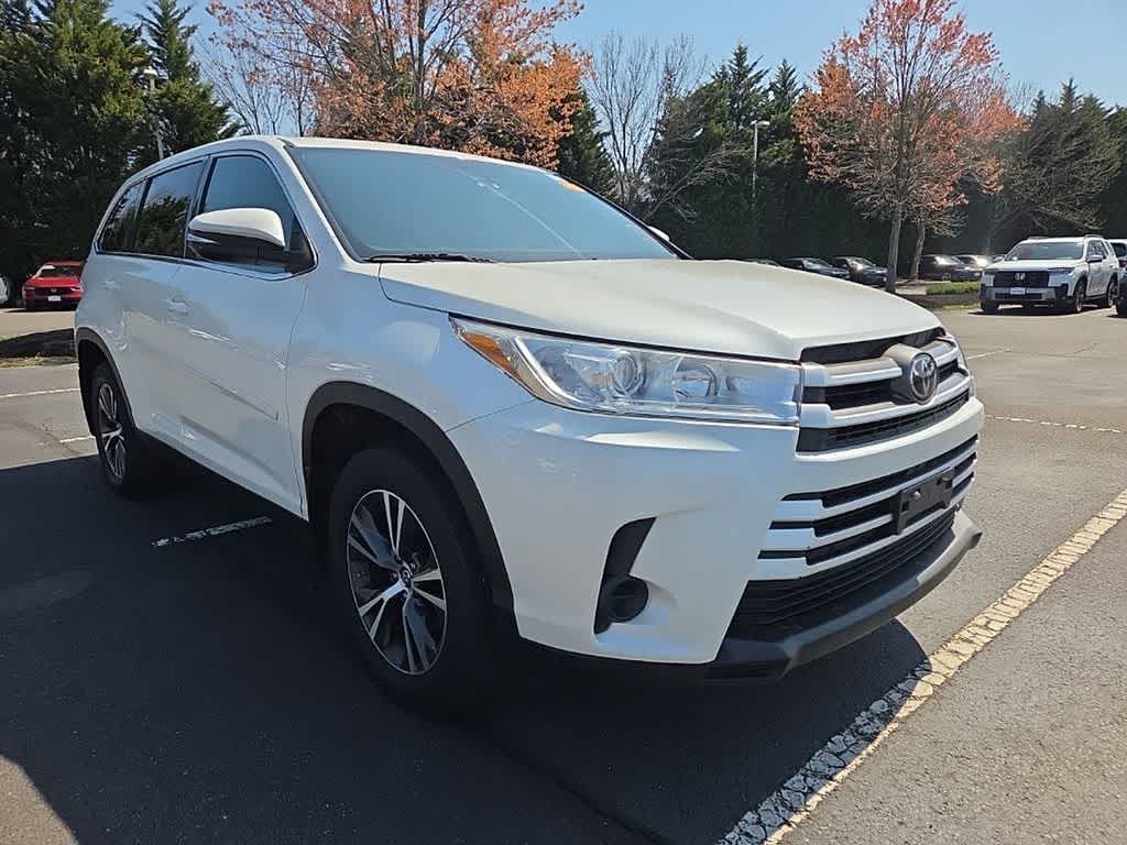 2019 Toyota Highlander LE