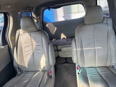 2012 Toyota Sienna XLE
