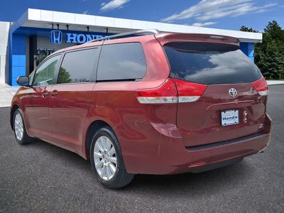 2012 Toyota Sienna XLE