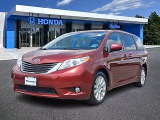 2012 Toyota Sienna XLE