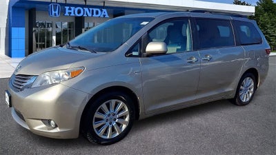 2016 Toyota Sienna XLE