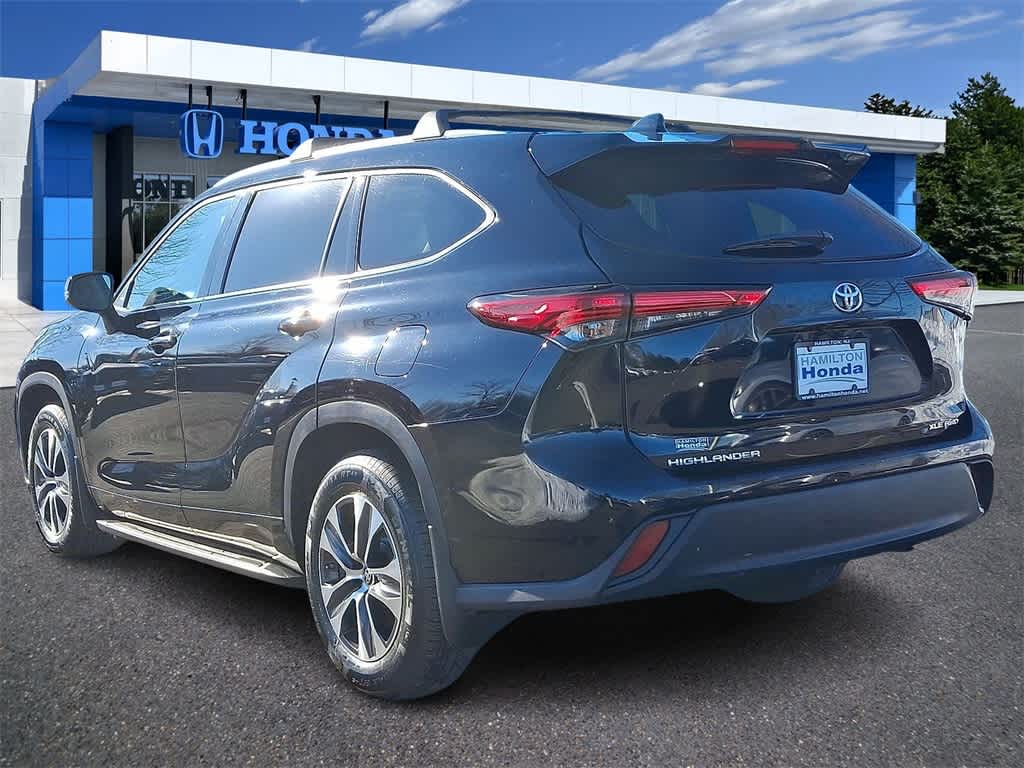2021 Toyota Highlander XLE