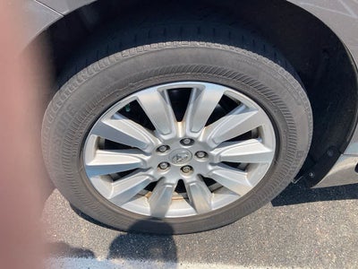 2017 Toyota Sienna LE