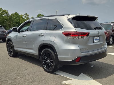 2019 Toyota Highlander SE