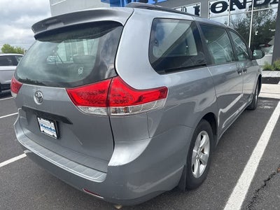 2013 Toyota Sienna L