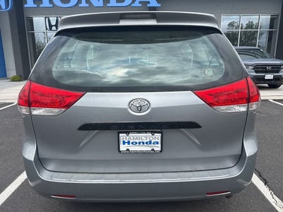 2013 Toyota Sienna L