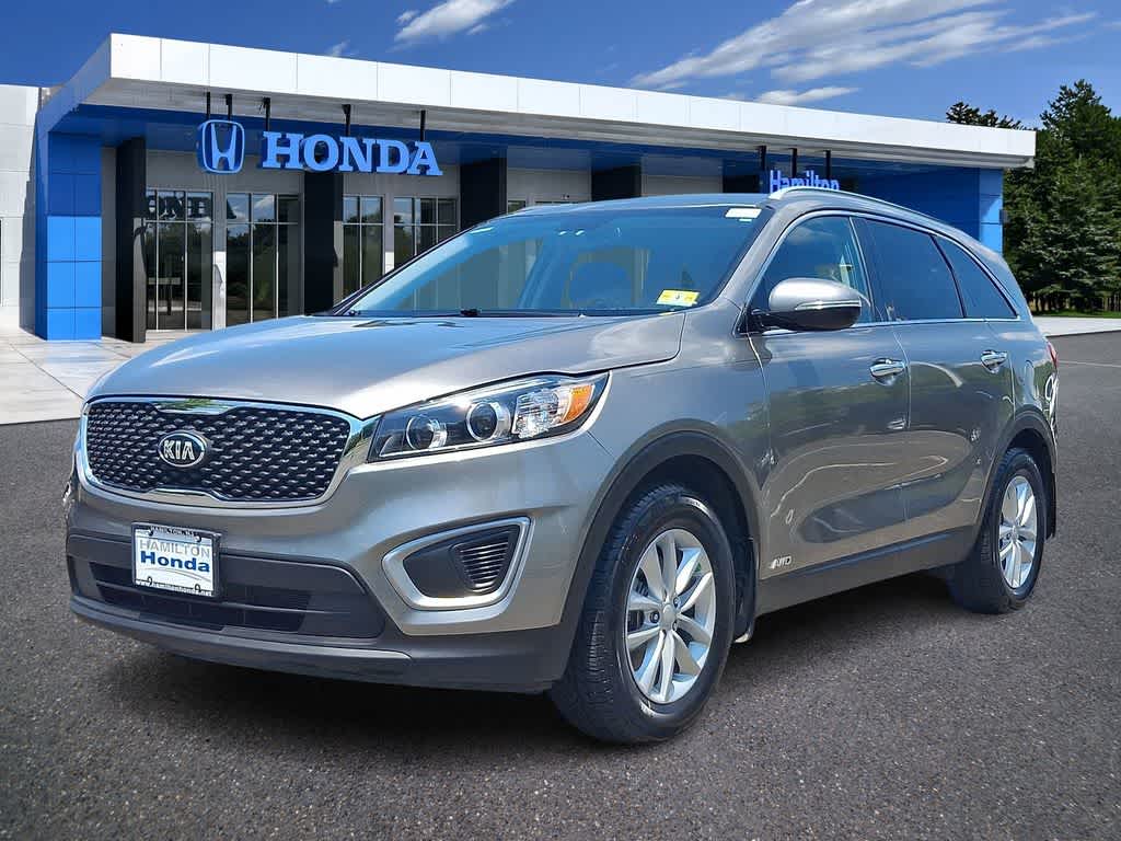 2017 Kia Sorento LX