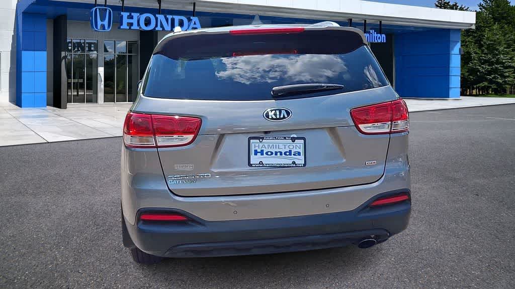2017 Kia Sorento LX