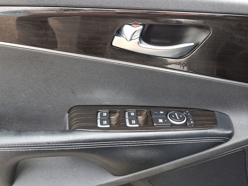 2020 Kia Sorento EX V6