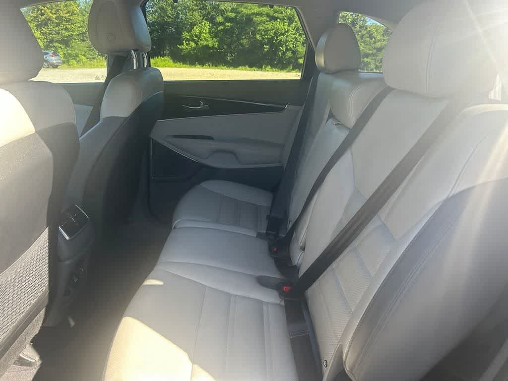 2016 Kia Sorento SX