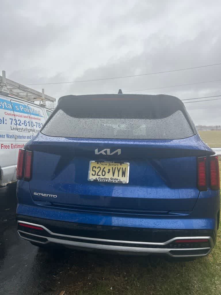 2023 Kia Sorento S
