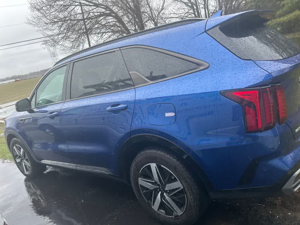 2023 Kia Sorento S