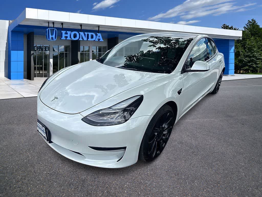 2023 Tesla Model 3 Performance's photo