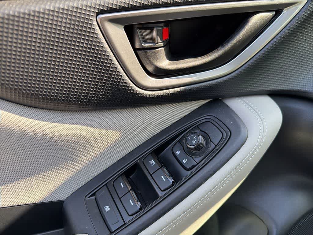 2024 Subaru Forester Base