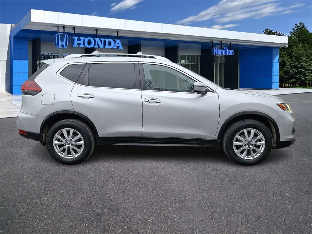 2020 Nissan Rogue SV