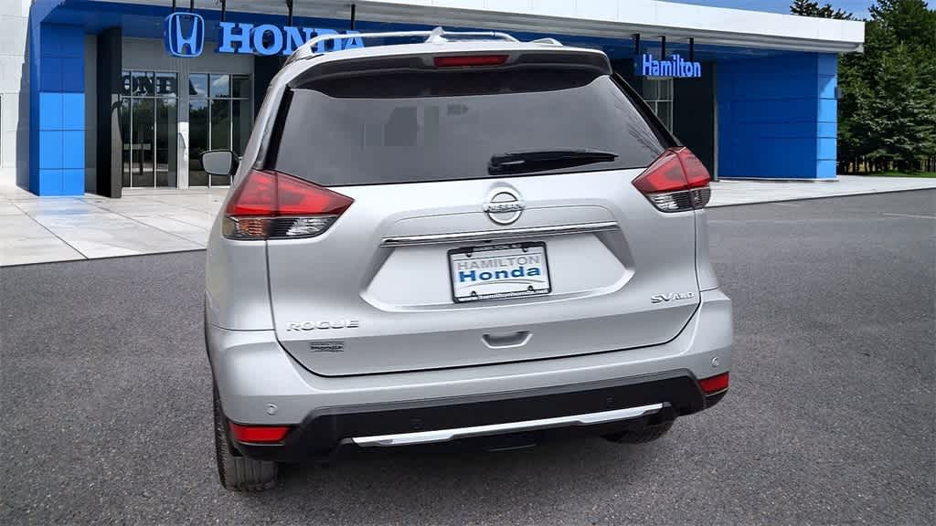 2020 Nissan Rogue SV