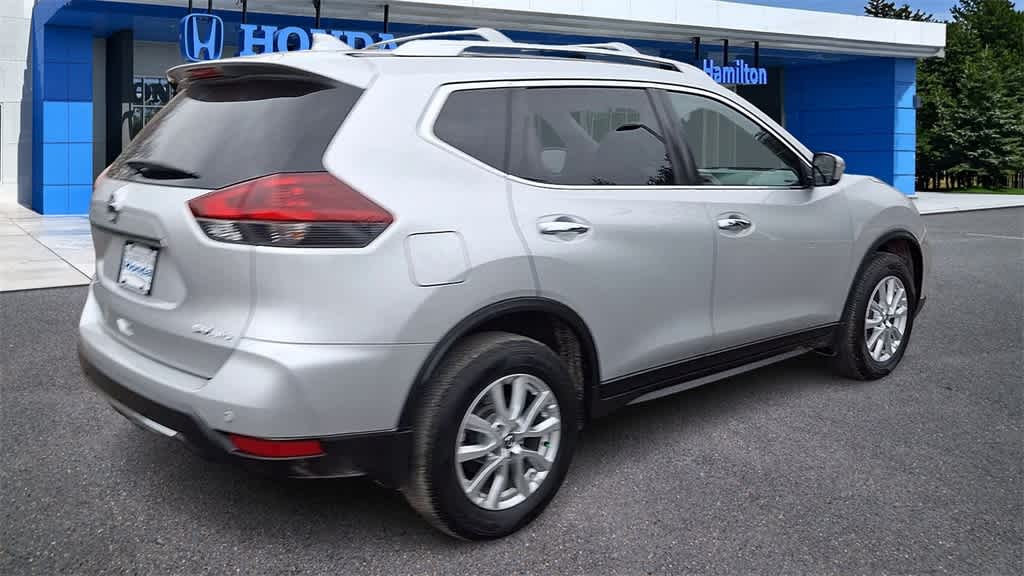 2020 Nissan Rogue SV