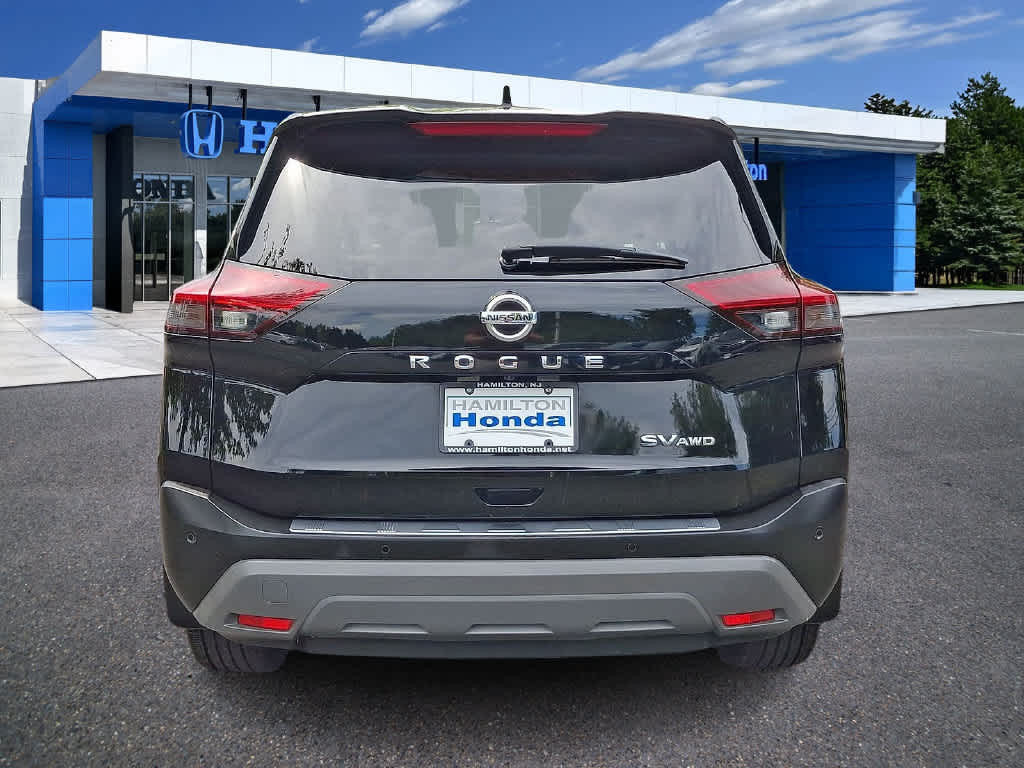 2021 Nissan Rogue SV