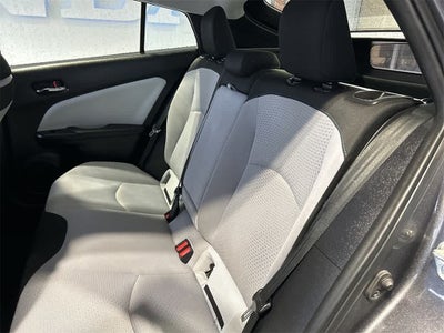 2022 Toyota Prius LE